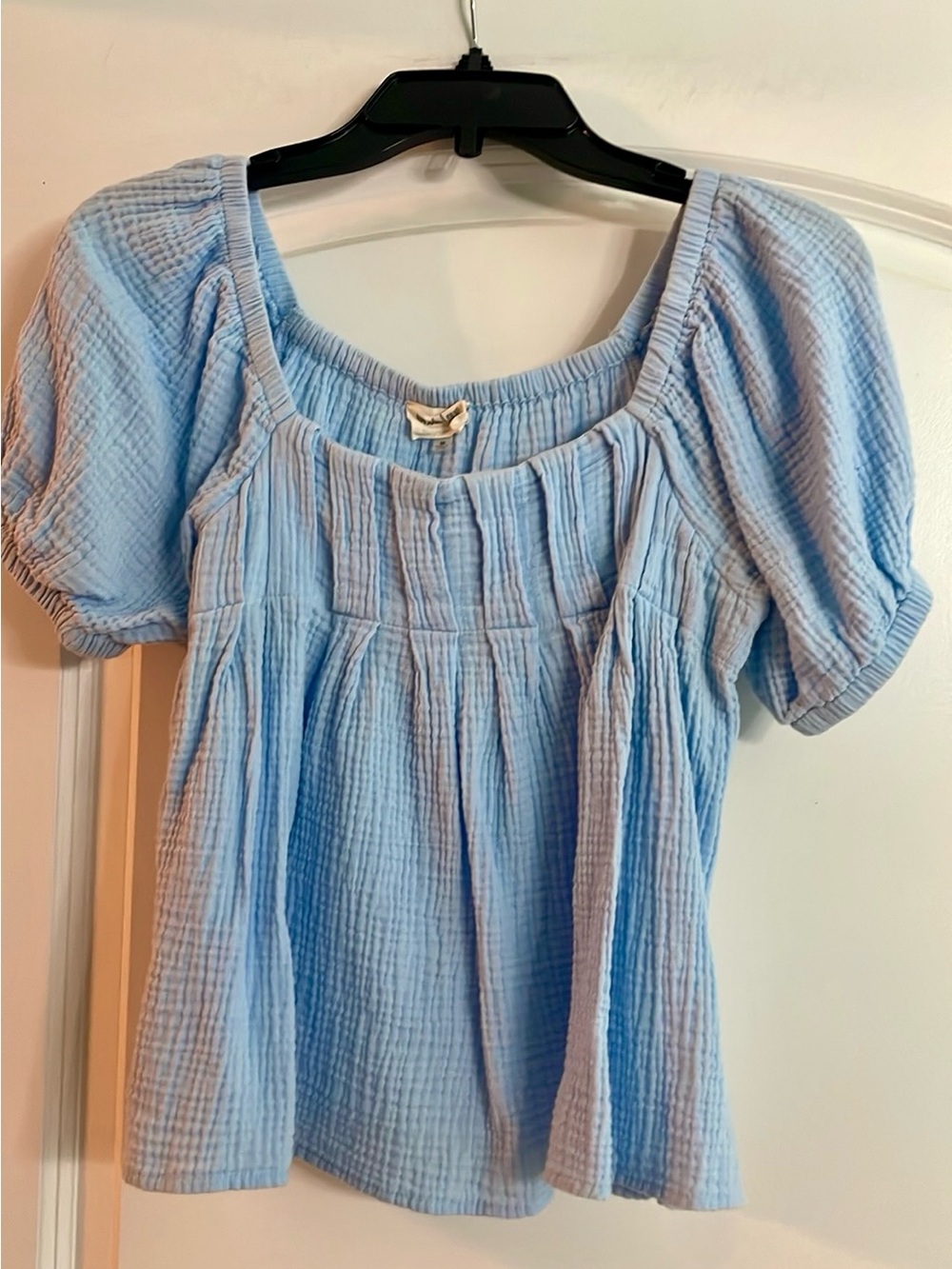 Peach Love California Light Blue Cotton Gauze Puff Sleeve Top